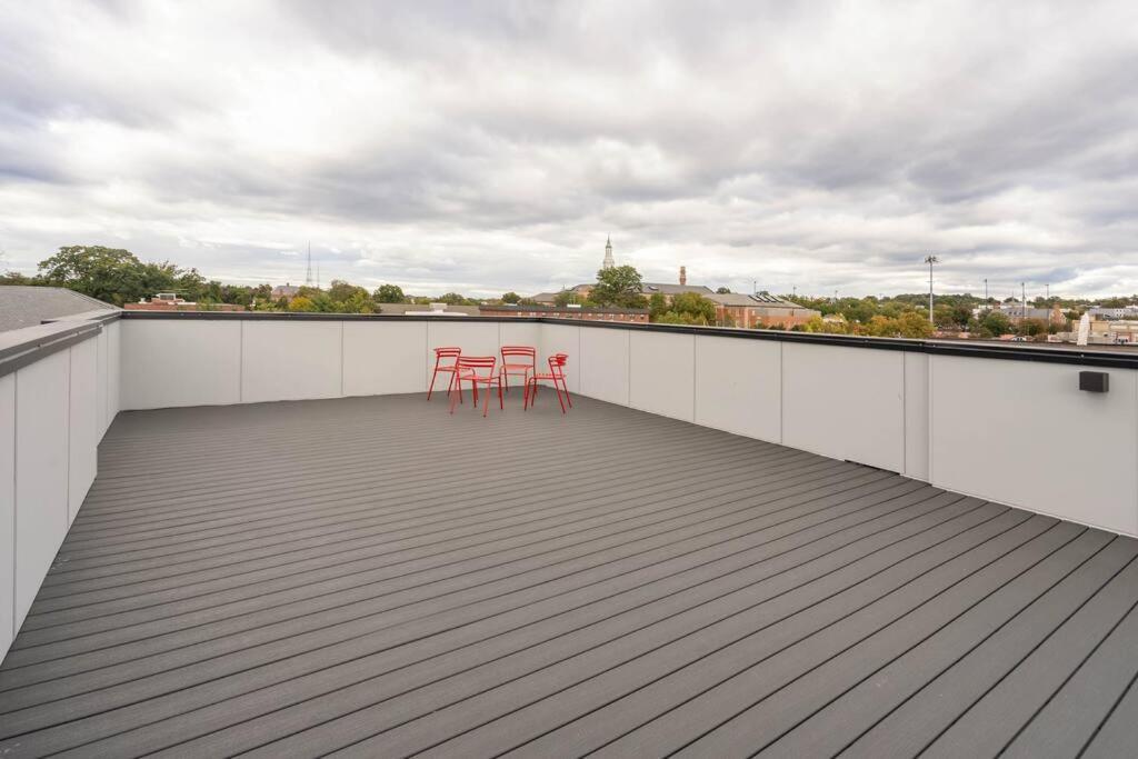 Capitol View 3 Penthouse With Rooftop Washington Esterno foto